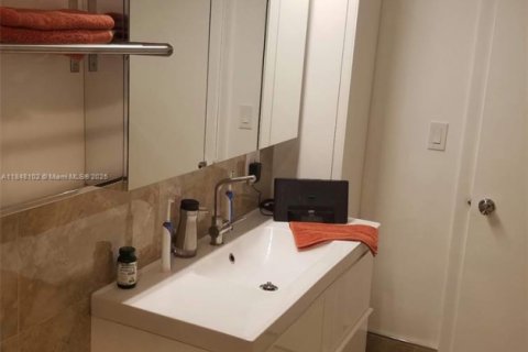 Copropriété à louer à Miami, Floride: 1 chambre, 104.52 m2 № 1849303 - photo 11