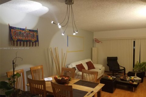 Copropriété à louer à Miami, Floride: 1 chambre, 104.52 m2 № 1849303 - photo 5
