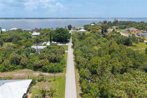 Terrain à vendre à Punta Gorda, Floride № 2206667 - photo 6