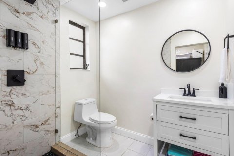 Купить виллу или дом в Бойнтон-Бич, Флорида 18 комнат, 219.9м2, № 2086073 - фото 15