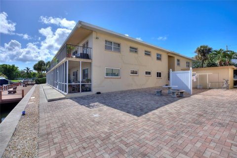 Condo in Saint Petersburg, Florida, 2 bedrooms  № 1819104 - photo 7