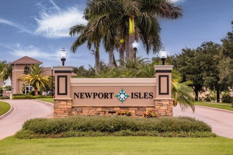 Casa en venta en Port St. Lucie, Florida, 3 dormitorios, 202.71 m2 № 2087497 - foto 2