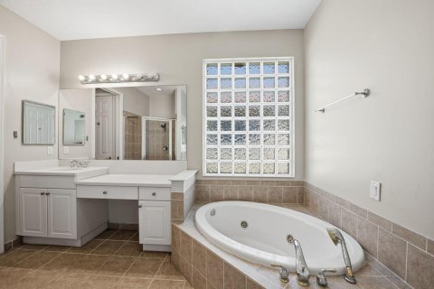 Casa en venta en Port St. Lucie, Florida, 3 dormitorios, 202.71 m2 № 2087497 - foto 15