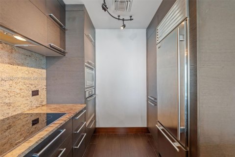 Copropriété à vendre à Miami, Floride: 2 chambres, 146.32 m2 № 2069932 - photo 15