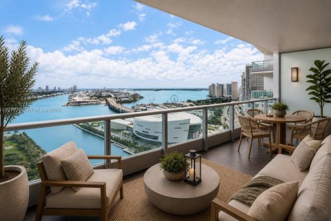 Condo in Miami, Florida, 2 bedrooms  № 2069932