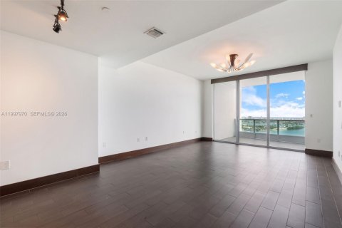 Copropriété à vendre à Miami, Floride: 2 chambres, 146.32 m2 № 2069932 - photo 12