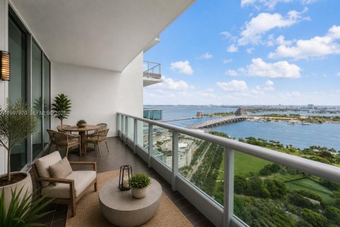 Copropriété à vendre à Miami, Floride: 2 chambres, 146.32 m2 № 2069932 - photo 2