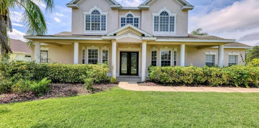 Villa ou maison à Bradenton, Floride 4 chambres, 303.05 m2 № 1901566