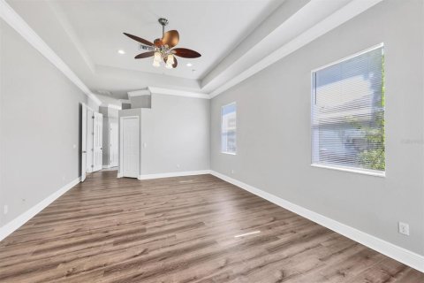 Casa en venta en Bradenton, Florida, 4 dormitorios, 303.05 m2 № 1901566 - foto 27