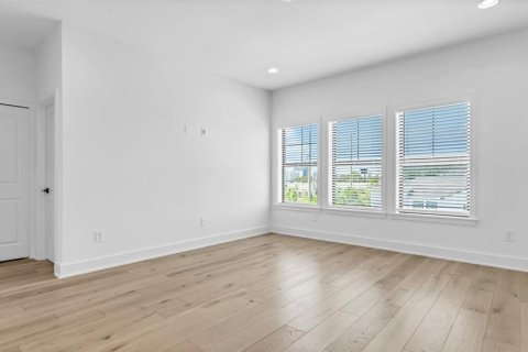 Adosado en alquiler en Tampa, Florida, 4 dormitorios, 224.08 m2 № 1910831 - foto 4