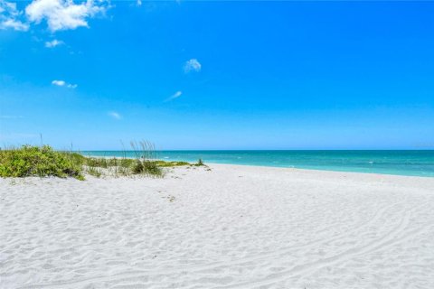 Condo in Sarasota, Florida, 2 bedrooms  № 1561369 - photo 21