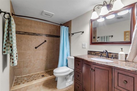 Condo in Bradenton, Florida, 2 bedrooms  № 1563738 - photo 28