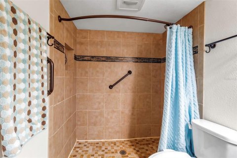 Condo in Bradenton, Florida, 2 bedrooms  № 1563738 - photo 30