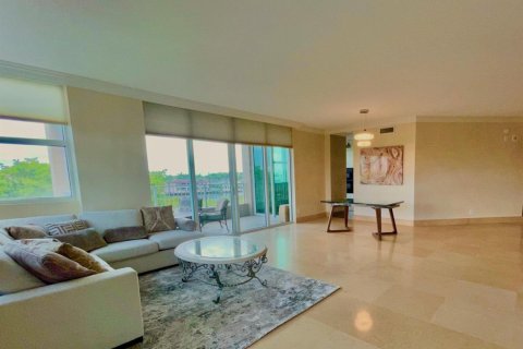 Copropriété à vendre à Highland Beach, Floride: 3 chambres, 185.8 m2 № 2147027 - photo 4