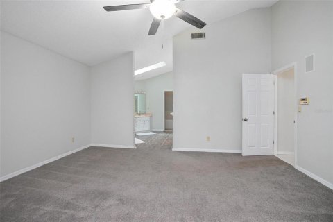 House in Daytona Beach, Florida 4 bedrooms, 235.32 sq.m. № 1914814 - photo 20
