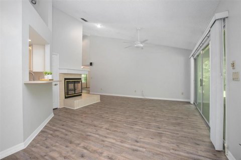 House in Daytona Beach, Florida 4 bedrooms, 235.32 sq.m. № 1914814 - photo 10