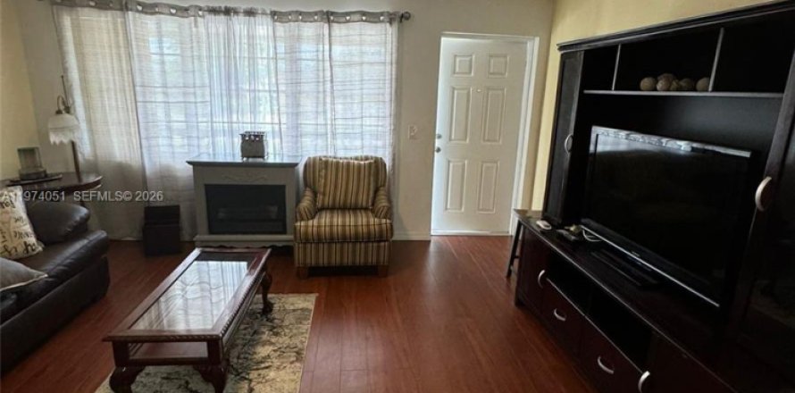 Кондоминиум с 1 спальней в Уэст-Палм-Бич, Флорида № 2033650