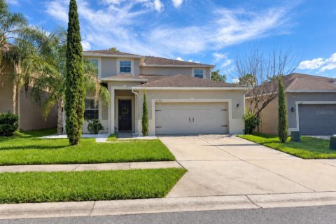 House in Lakeland, Florida 4 bedrooms, 236.53 sq.m. № 2299351