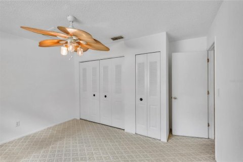 Commercial property in Safety Harbor, Florida 4 bedrooms, 157 sq.m. № 1884648 - photo 22