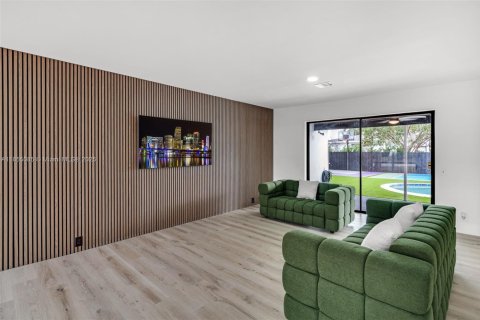 Casa en venta en Hollywood, Florida, 4 dormitorios, 211.07 m2 № 1874734 - foto 7