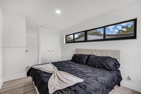 Casa en venta en Hollywood, Florida, 4 dormitorios, 211.07 m2 № 1874734 - foto 27