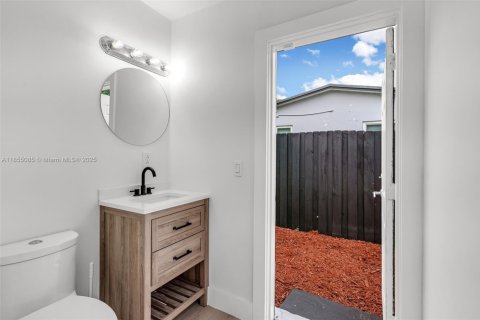 Casa en venta en Hollywood, Florida, 4 dormitorios, 211.07 m2 № 1874734 - foto 29