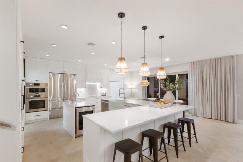 House in Sarasota, Florida 4 bedrooms, 265.14 sq.m. № 1650371 - photo 19