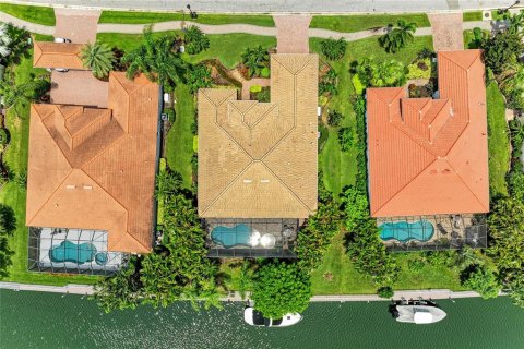 Villa ou maison à vendre à Bradenton, Floride: 3 chambres, 223.99 m2 № 2289472 - photo 6