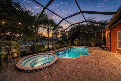 Villa ou maison à vendre à Bradenton, Floride: 3 chambres, 223.99 m2 № 2289472 - photo 3