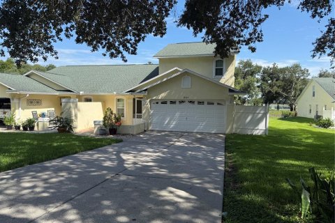 Touwnhouse à Groveland, Floride 3 chambres, 153.38 m2 № 2315137