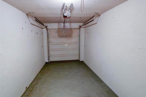 Villa ou maison à vendre à Weeki Wachee, Floride: 2 chambres, 133.69 m2 № 1905354 - photo 26