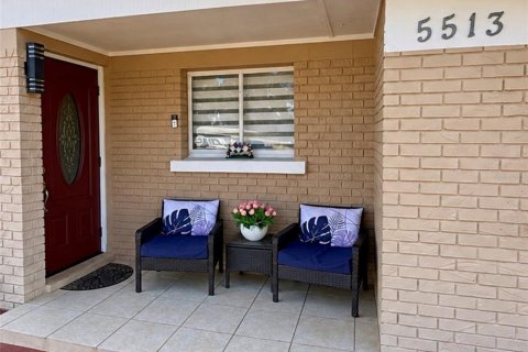 Casa en venta en Tampa, Florida, 3 dormitorios, 172.05 m2 № 2425711 - foto 3