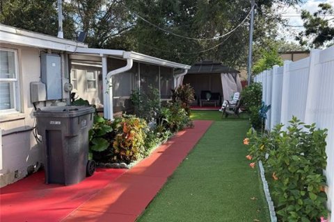 Casa en venta en Tampa, Florida, 3 dormitorios, 172.05 m2 № 2425711 - foto 27
