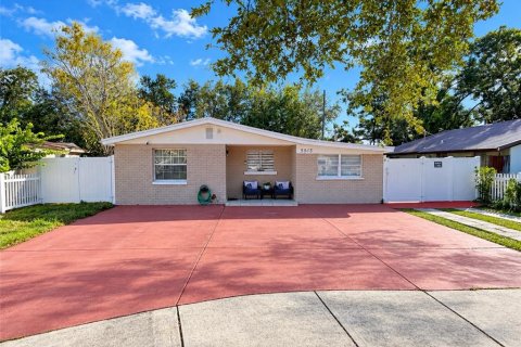 Casa en Tampa, Florida 3 dormitorios, 172.05 m2 № 2425711