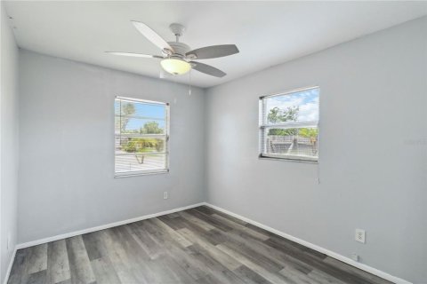 House in Bradenton, Florida 3 bedrooms, 111.76 sq.m. № 1796973 - photo 19