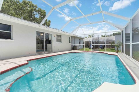 House in Bradenton, Florida 3 bedrooms, 111.76 sq.m. № 1796973 - photo 24