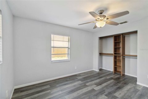 House in Bradenton, Florida 3 bedrooms, 111.76 sq.m. № 1796973 - photo 18