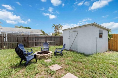 House in Bradenton, Florida 3 bedrooms, 111.76 sq.m. № 1796973 - photo 27