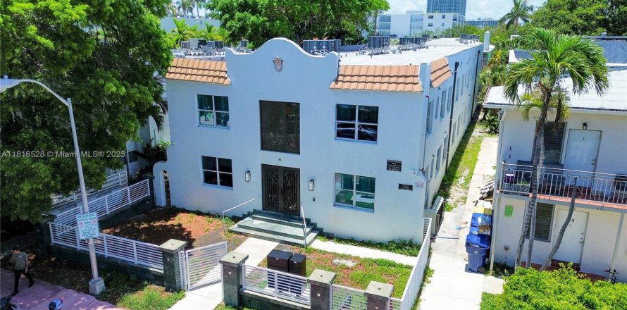 Immobilier commercial à Miami Beach, Floride № 1770302