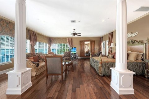 House in Sarasota, Florida 6 bedrooms, 988.67 sq.m. № 2115856 - photo 28