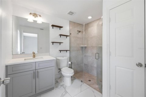 House in North Port, Florida 3 bedrooms, 130.06 sq.m. № 2097404 - photo 14