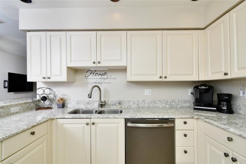 Condominio en venta en Punta Gorda, Florida, 2 dormitorios, 106 m2 № 1644355 - foto 8