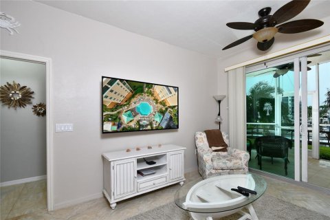 Condominio en venta en Punta Gorda, Florida, 2 dormitorios, 106 m2 № 1644355 - foto 17
