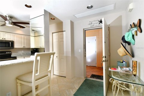 Condominio en venta en Punta Gorda, Florida, 2 dormitorios, 106 m2 № 1644355 - foto 4