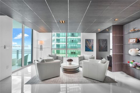 Condo in Hollywood, Florida, 2 bedrooms  № 1763368 - photo 9
