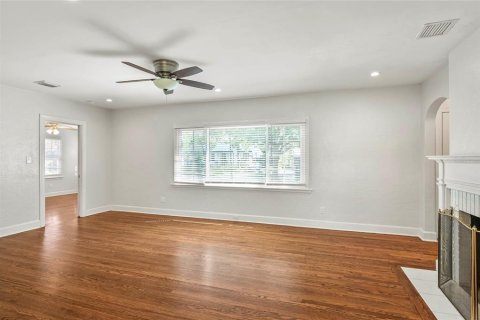 House in Winter Park, Florida 3 bedrooms, 148.09 sq.m. № 2433367 - photo 20