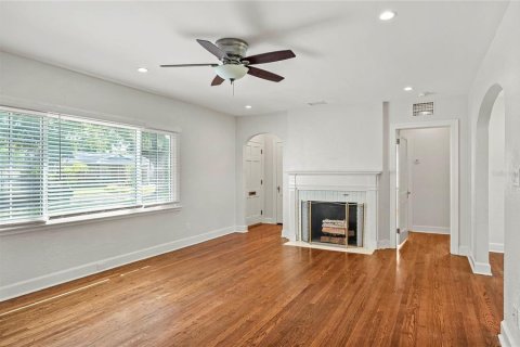 House in Winter Park, Florida 3 bedrooms, 148.09 sq.m. № 2433367 - photo 17