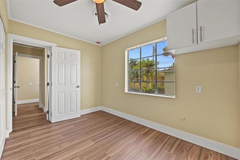 Villa ou maison à vendre à Palm Harbor, Floride: 2 chambres, 112.78 m2 № 2410129 - photo 16