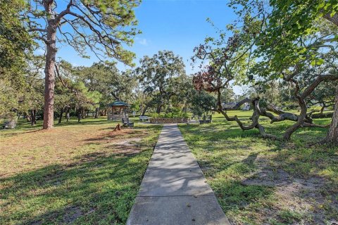 Villa ou maison à vendre à Palm Harbor, Floride: 2 chambres, 112.78 m2 № 2410129 - photo 29