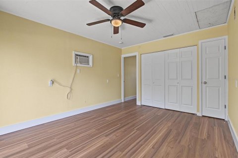 Villa ou maison à vendre à Palm Harbor, Floride: 2 chambres, 112.78 m2 № 2410129 - photo 21